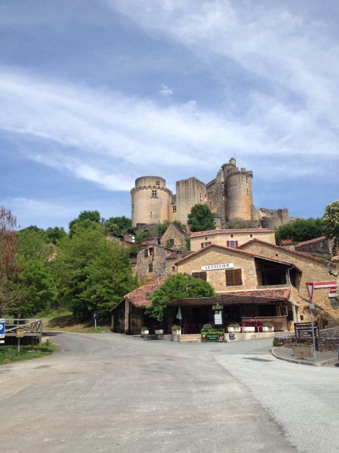 La Chaumiere Hotell Montcabrier  Exteriör bild